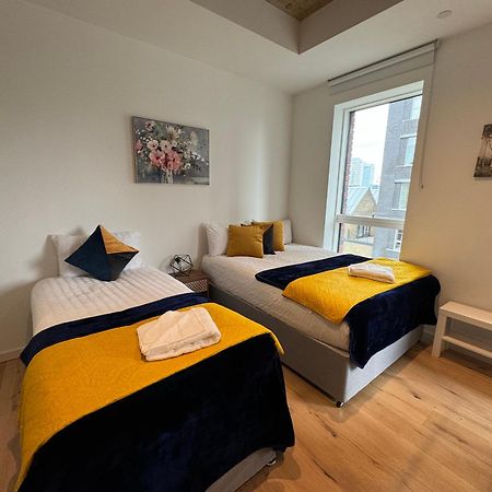London Luxury Flat With Balcony, River View, O2 Arena, Excel, Canary Wharf, Station Apartment Ngoại thất bức ảnh